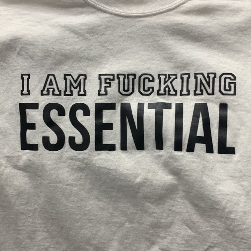 Plus size - Fucking essential tee